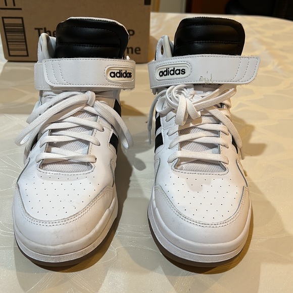 ADIDAS MENS POST MOVE MID TOP white leather SNEAKERS - Picture 3 of 5